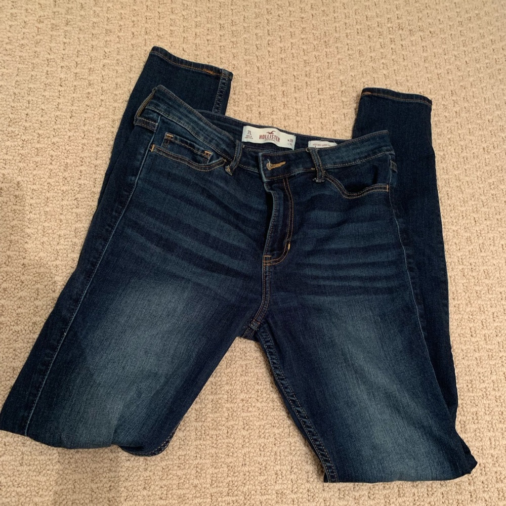 Hollister Jeans Barely Worn